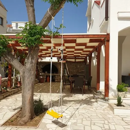 Appartement Tonci Pag Pag Town